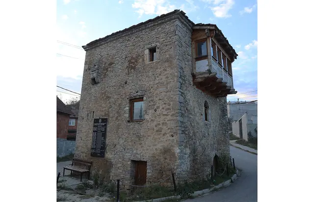 The Tower House (Kulla) of Mahmut Pashë Rrotulli - Opterushë